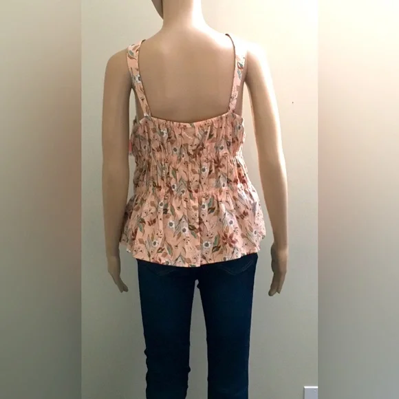 Universal Thread - Picture 3 of 3